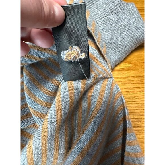 Anthropologie Gray Striped ELISE Ribbed Off Shoulder Sweater Size L - Picture 9 of 11